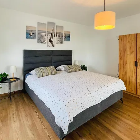 3 Bedroom Lovely In Kastelir